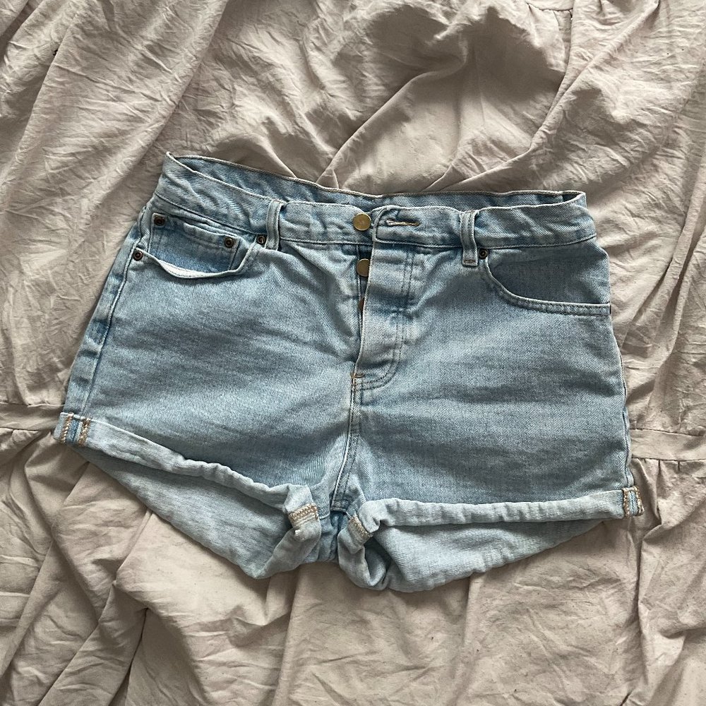 Light Wash Denim High Waisted Shorts | Forever 21